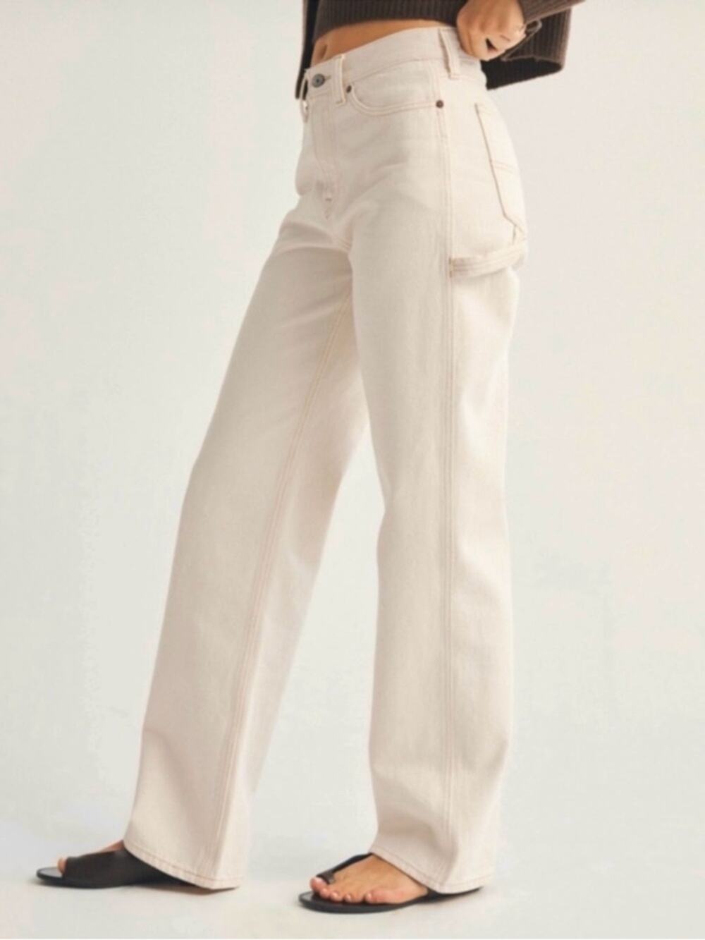 NEW Abercrombie 90s Straight Ultra High Rise Carpenter Jeans 30/10R Cream